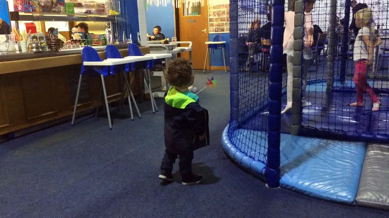 Frostys Funhouse Fight