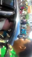 Hindari Razia, Mobil Sedan Berisi Satu Keluarga Diberondong Peluru Petugas, Satu Tewas di Tempat