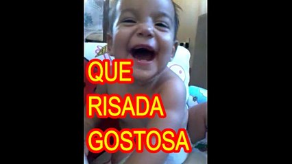 SOPHIA DANDO RISADA...QUE LINDA
