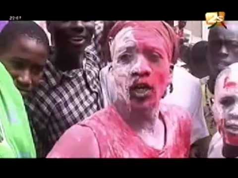 Ambiance chez Modou Lo avant le combat Modou Lo vs Balla Gaye 2 - Bantamba (Archive)