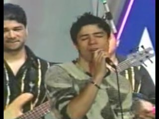 Una Fotografía - Daniel Calderón y Los Gigantes (En Vivo) ®