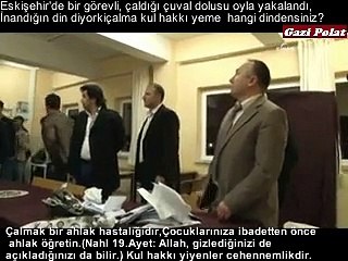 Eskişehir'de bir görevli, çaldığı çuval dolusu oyla yakalandı