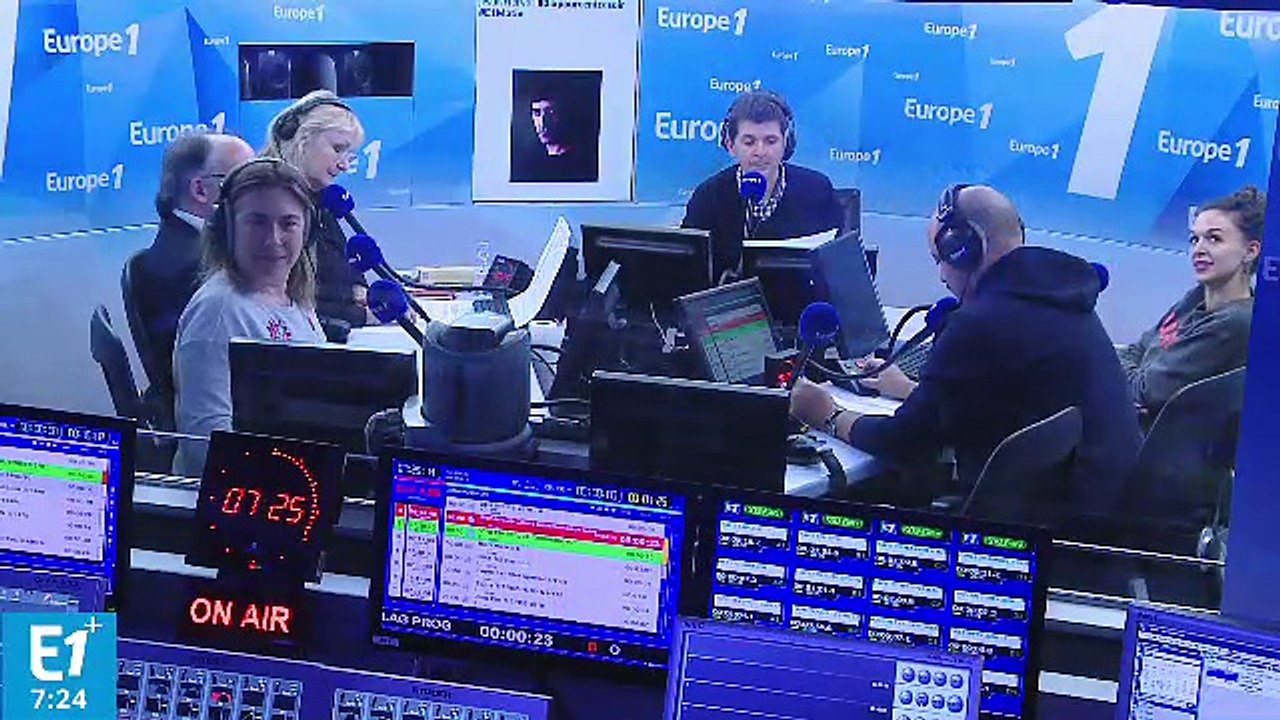 Dominique Besnehard : Dans 10 % cette année, y'a une pluie de stars. Le festival de Cannes, à côté, c'est un télé-crochet en Corée du Nord !"