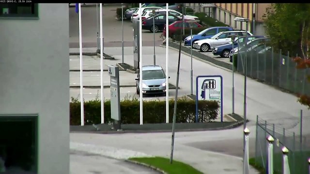 AXIS Q6045-E PTZ Dome features and video clips