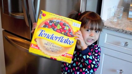 Bad Baby bakes DOG POOP pie!! Toy Freaks Out!-mh