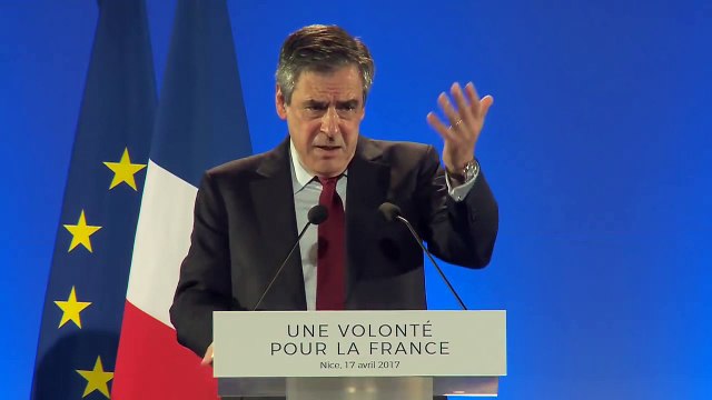 Quand Fillon fait siffler les journalistes (Nice)