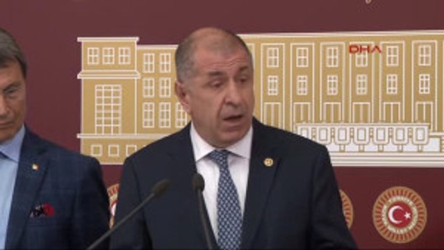 Ümit Özdağ, TBMM'de Basın Toplantısı Düzenledi 3