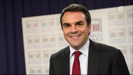 Dominique Besnehard évoque un politique venu lui demander un rôle dans Dix pour cent