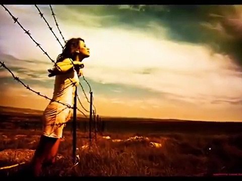 Kilit Vurdum Şiirli Ahmet Emre Boran