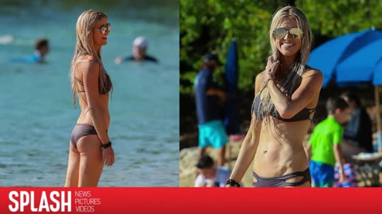 Christina El Moussa zeigt sich im Bikini