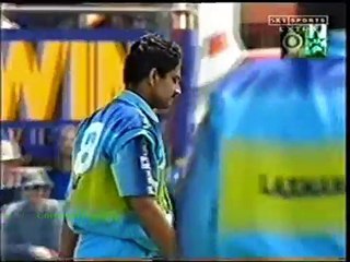 Abdul Razzaq 70- & 5_48 v India 2000 @Hobart