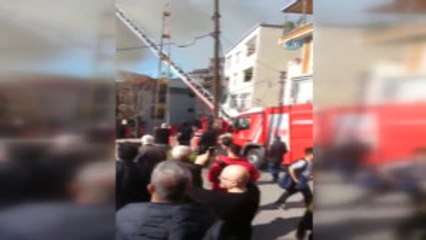 Beyoğlu'nda Çıkan Yangın Paniğe Neden Oldu