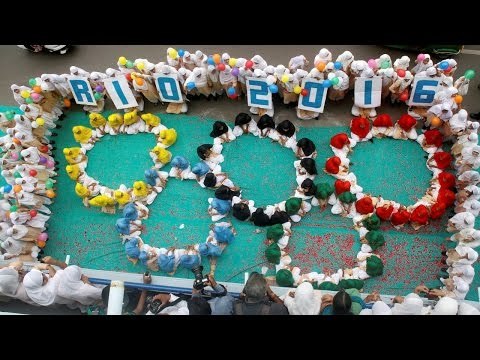 Rio Olympics 2016 Opening Ceremony : Monuments worldwide lit up to celebrate | Oneindia News