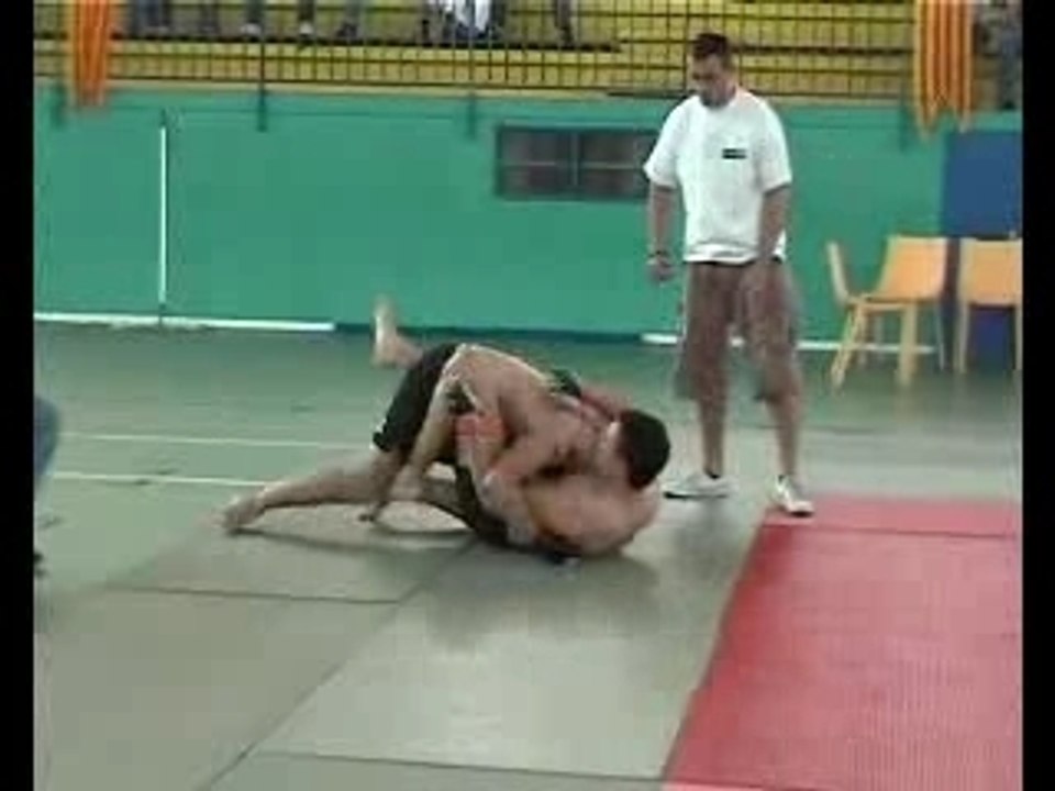 Espeu Mathieu vs Azema Robin