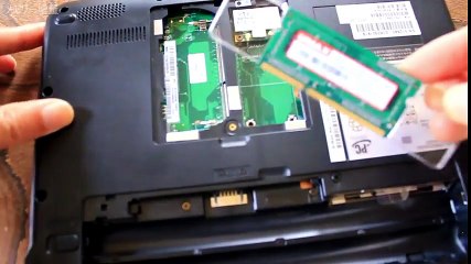 メモリー増設　ノートPC　富士通LifeBook MH30/G