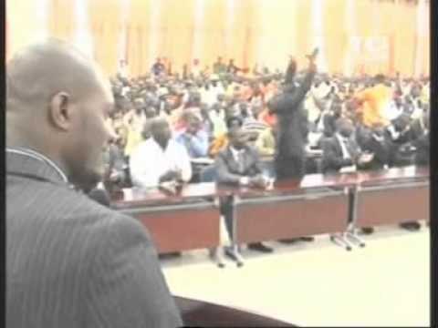 Le Président Alassane Ouattara a rencontré la communauté ivoirienne vivant à Malabo