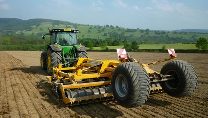 McConnel Discaerator 4000