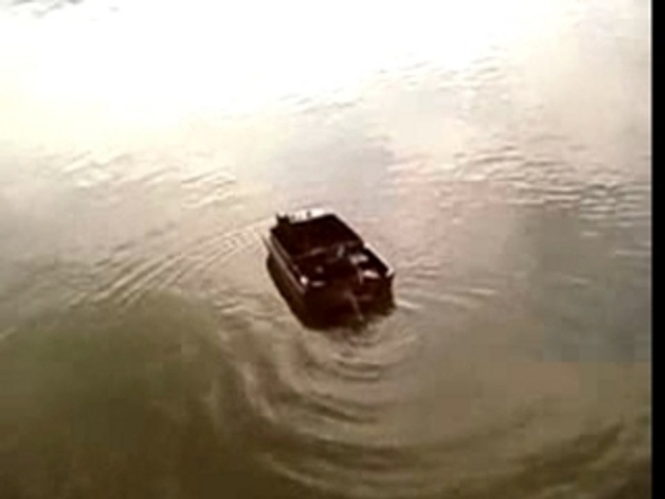 bateau amorceur