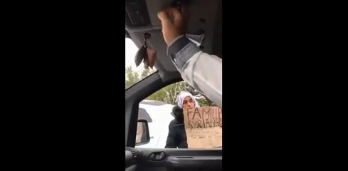 Une femme Rom se fait passer pour une Syrienne.