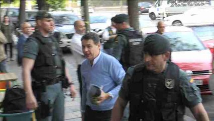 Día de registros para Ignacio González tras su detención