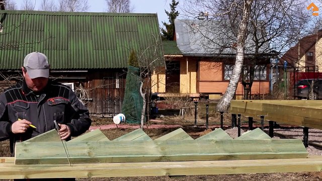 Построить загородный дом. Как изготовить лестницу. Строительство каркасных домов.