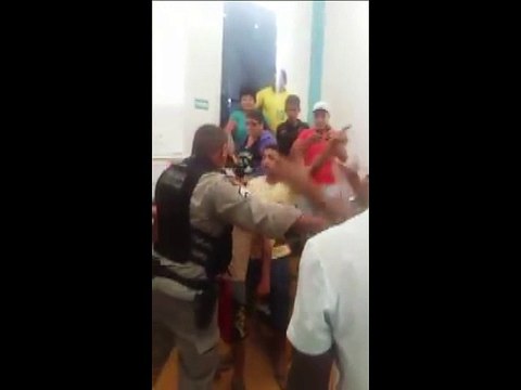 População protesta contra desvio de água em Coremas-PB