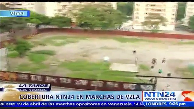 Fuertes imágenes en Venezuela por lanzamiento de gases lacrimógenos de la Guardia Nacional Bolivariana contra manifestan
