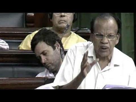 Rahul Gandhi spotted sleeping again in Lok Sabha during Dalit debate | Oneindia News
