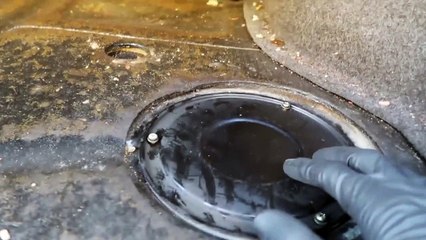 DIY BMW E24 635csi Fuel Pump Replace234567