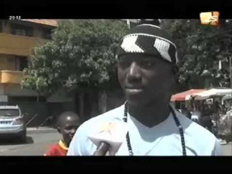 Les Marchands Ambulants de Sandaga ne Voit pas d'Acheteur - 29 Juillet 2012