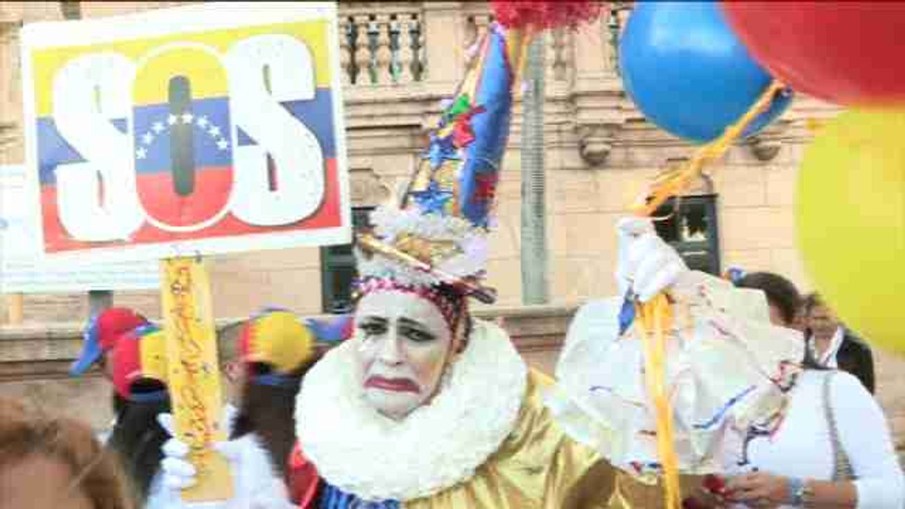 Cientos de venezolanos se manifiestan en Miami contra el Gobierno de Maduro