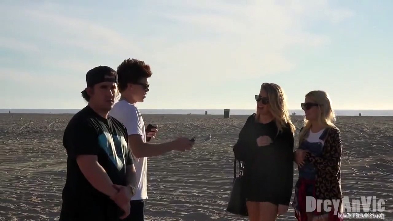 New Kissing Prank -Kissing Hot G