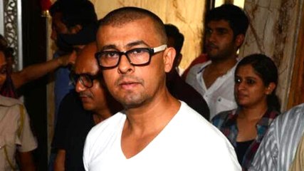 Sonu Nigam Goes Bald Post Azaan Controversy