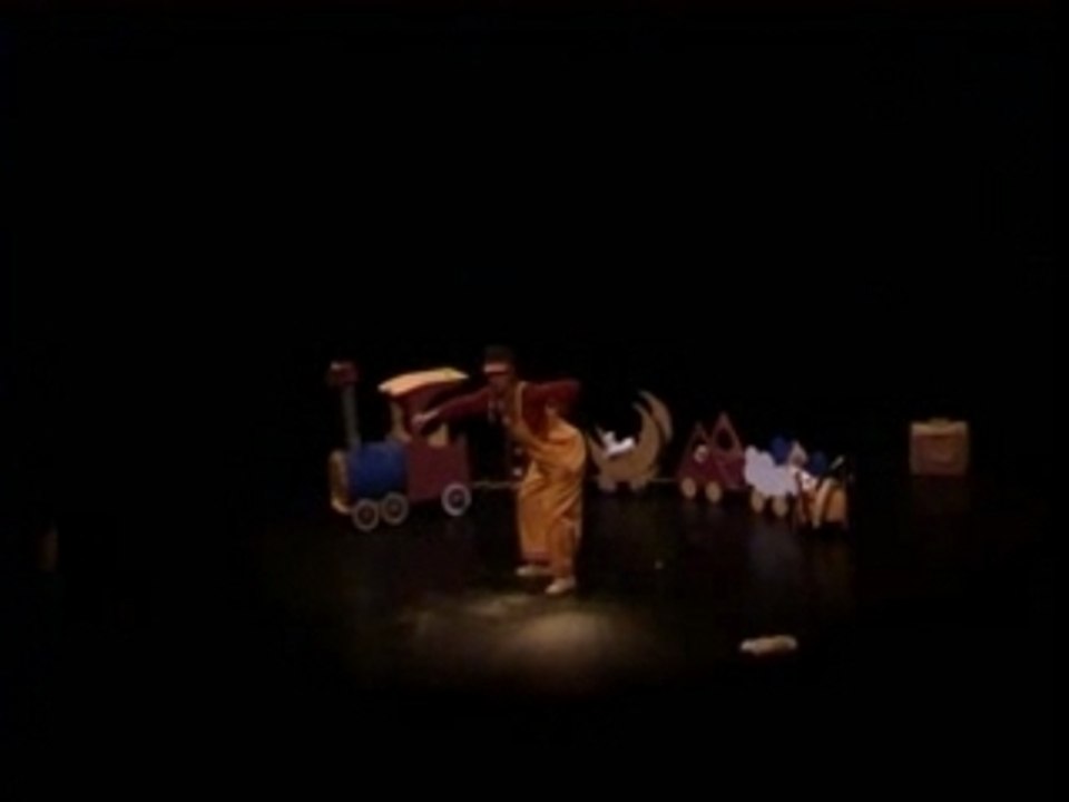 Le petit train des doudous perdus (extrait du spectacle)