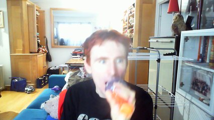 Wiwi égratigne "kraljica u zlatu" d'Andreana Cekic