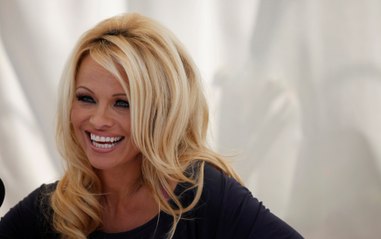 Pamela Anderson soutien Mélenchon