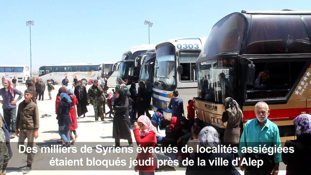 Syrie: les évacués de villes assiégées bloqués en route