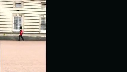 Queens guards doing high knees