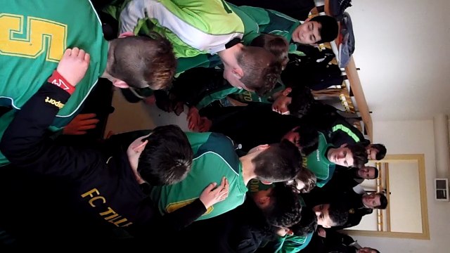 Cri de guerre après la victoire 0-1 face à l'US Crèvecoeur le 25/02/2017 en Coupe du CPE Oise