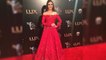 MAYA ALI wins the Best Actress Award for MANN MAYA at Lux Style Award show 2017