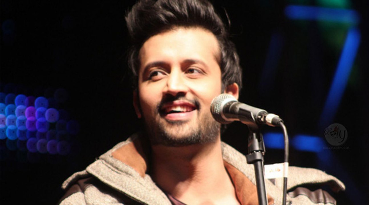 Atif Aslam paying Tribute to Junaid Jamshed - LUX STYLE AWARDS 2017 - #LSA2017