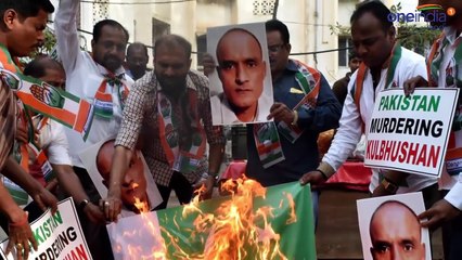 Pakistan hiding documents over Kulbhushan Jadhav issue | वनइंडिया हिन्दी