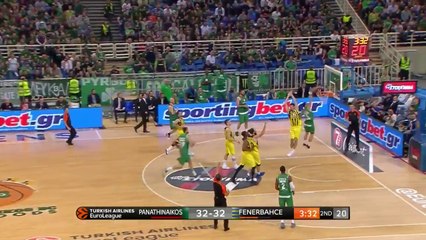 Το επιβλητικό coast-to-coast κάρφωμα του Μάικλ Τζέιμς - Παναθηναϊκός vs. Φενέρμπαχτσέ  - 20.04.2017