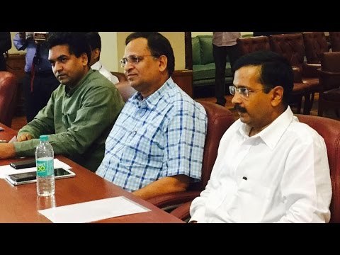Delhi Health Minister Satyendar Jain's daughter quits Mohalla Clinic after uproar | Oneindia News