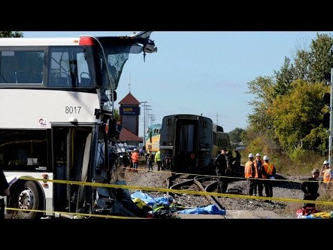 Italy train crash : Atleast 25 dead, dozens injured | Oneindia News