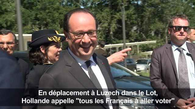 Hollande appelle tous les Français à aller voter
