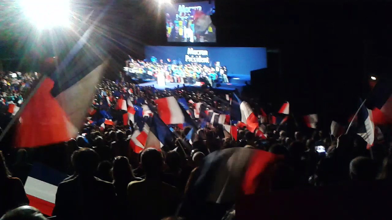 macron2