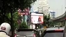 Video Lain Layar LED depan kantor Walikota Jaksel - FunVideos