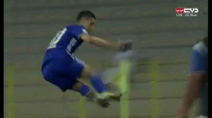 Le joli but d'Abdelaziz Barrada
