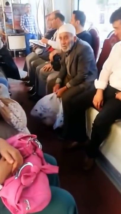 Tramvaya İlk Kez Binen Amca Komedi